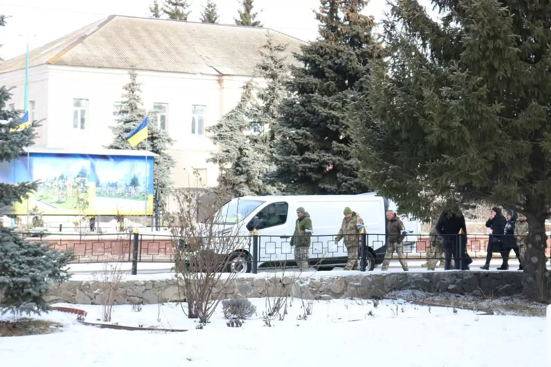 В Радомишлі прощалися з полеглим Героєм Юрієм Штирмером 