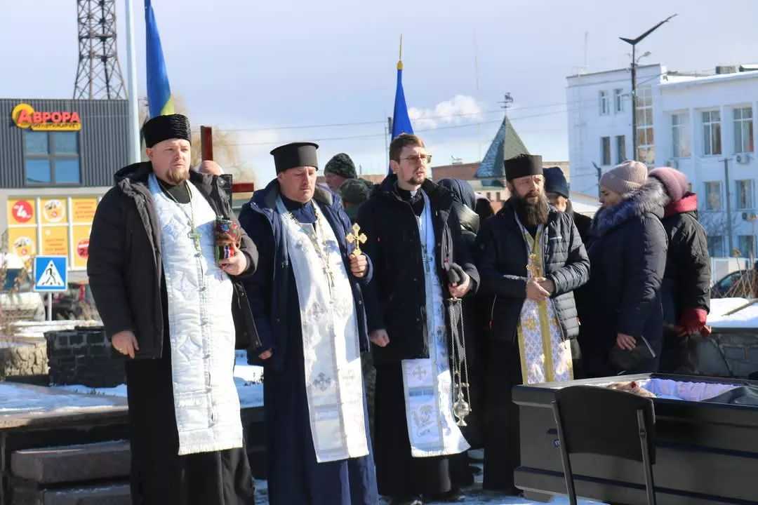 В Радомишлі прощалися з полеглим Героєм Юрієм Штирмером 
