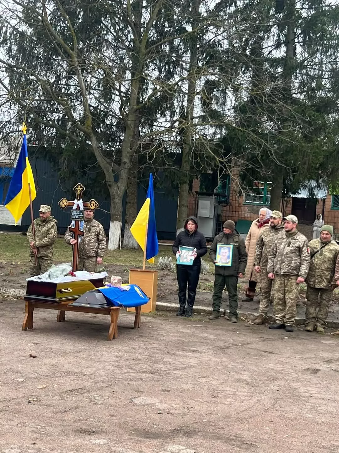 Потіївська громада прощалася з Героєм Володимиром Голубом