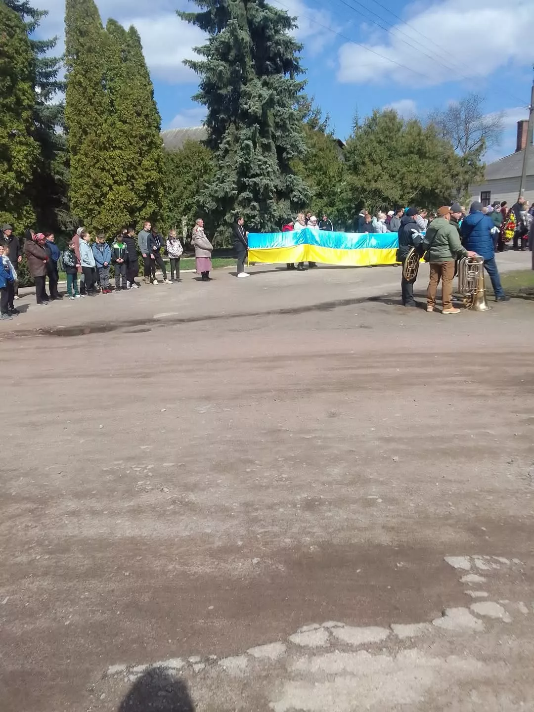 Прощання з Героєм: Чайківка провела в останій шлях свого захисника