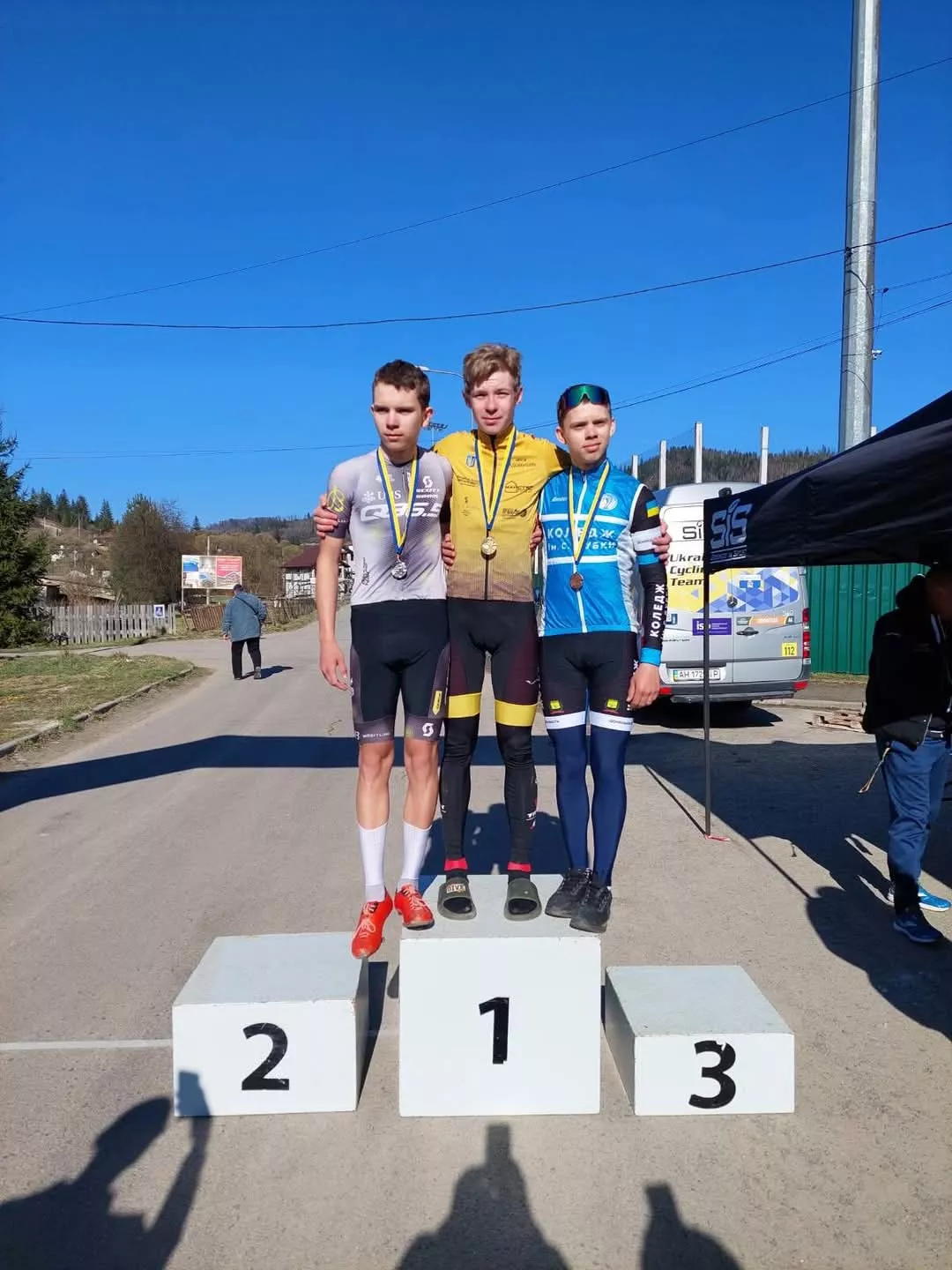 Радомишльські велосипедисти тріумфують на Чемпіонаті України у Славську