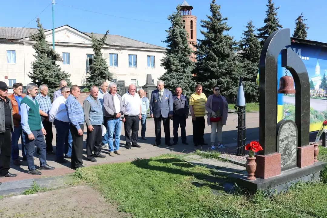 Радомишльська громада відзначила річницю Чорнобильської трагедії  