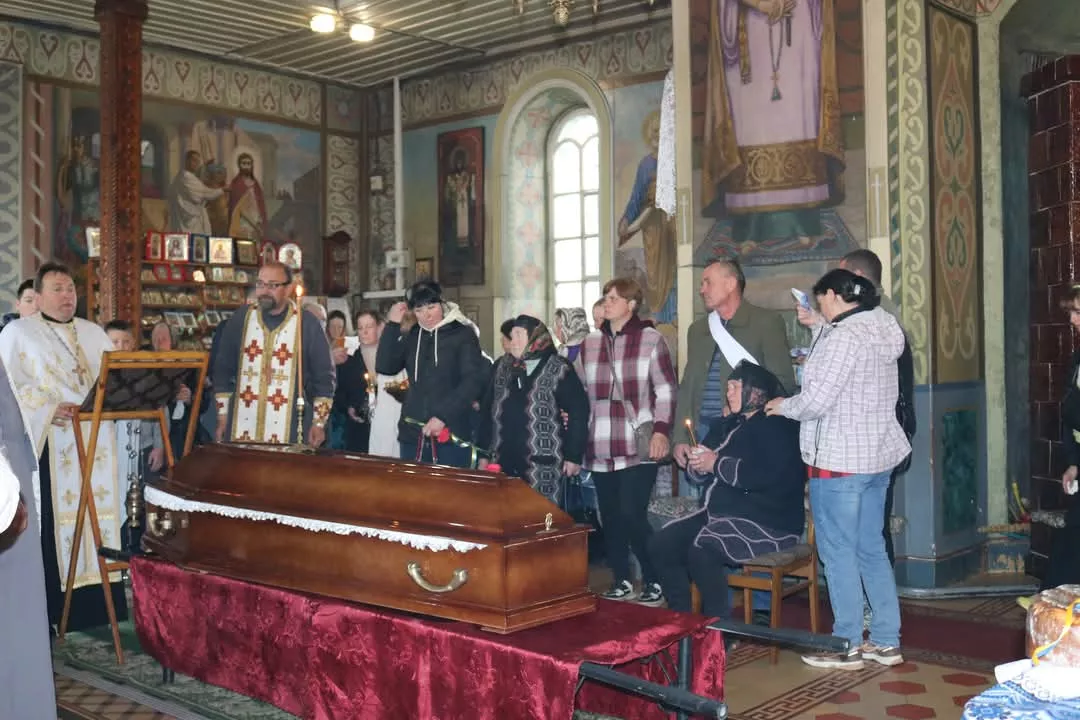 Радомишльщина попрощалася з Героєм Максимом Язиковим, який повернувся додому через півтора року після загибелі