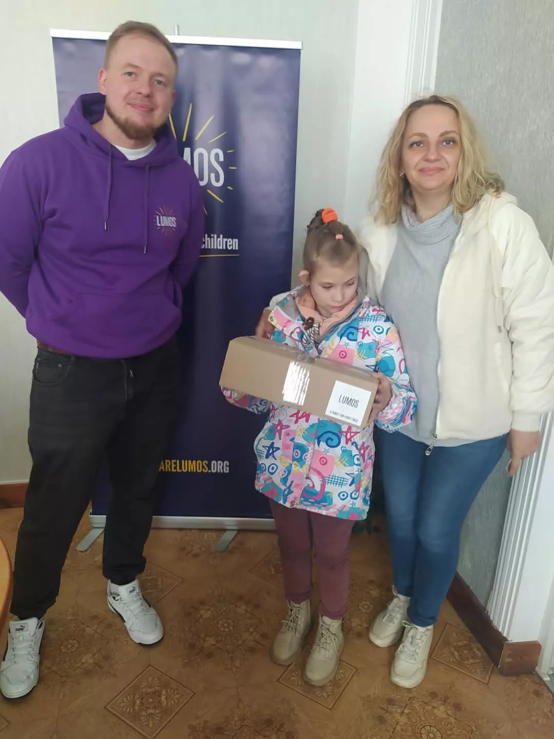 У Радомишльській громаді 126 родин отримали енергетичні набори від благодійників