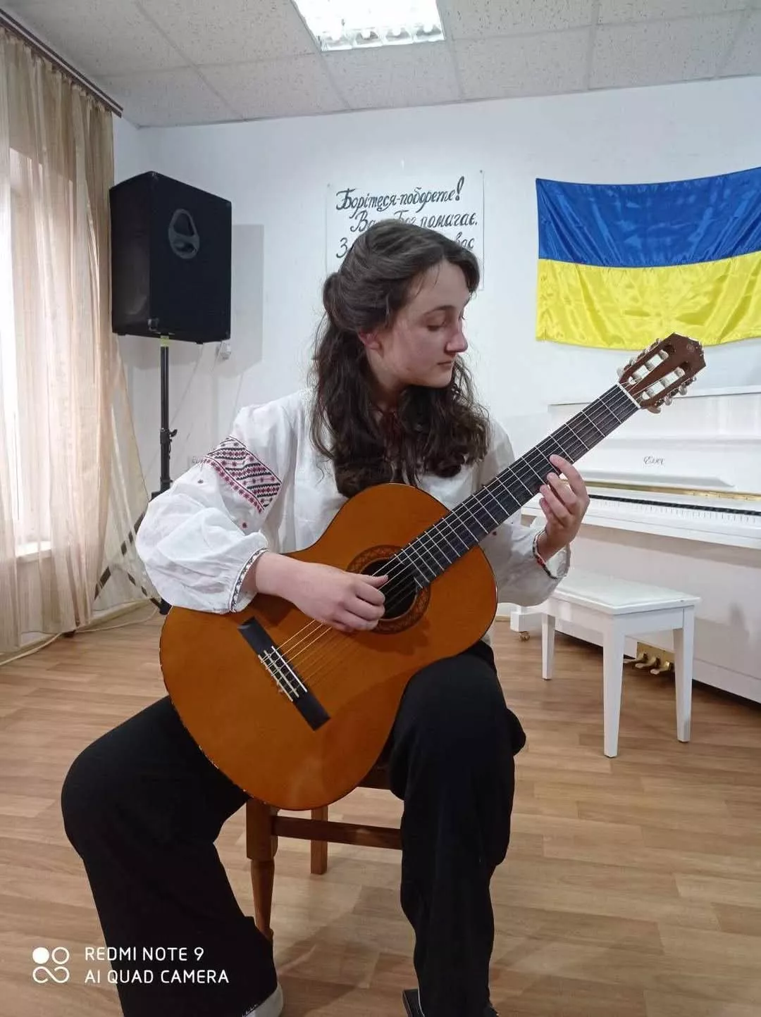 Благодійний концерт до Дня вишиванки у Радомишльській школі мистецтв