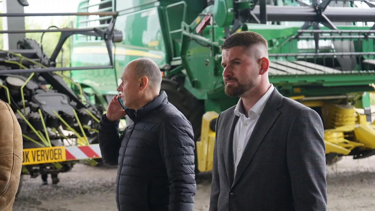 На Житомирщині відкрили першу лінію переробки промислових конопель