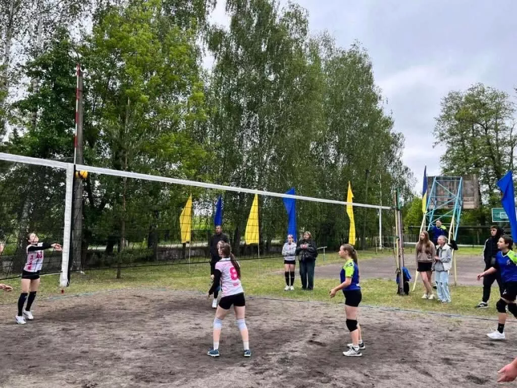 Радомишльські волейболістки посіли 4 місце на обласному чемпіонаті з паркового волейболу