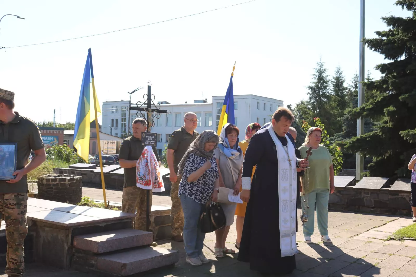 Радомишльська громада прощалась зі своїм Героєм