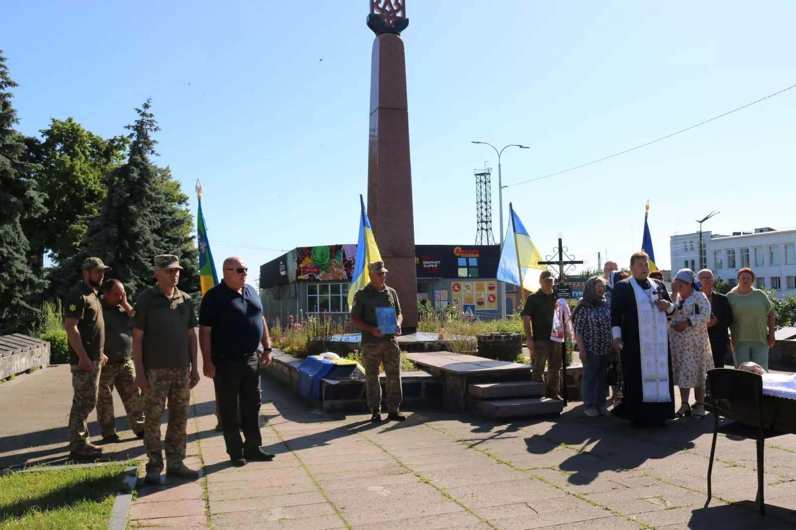 Радомишльська громада прощалась зі своїм Героєм