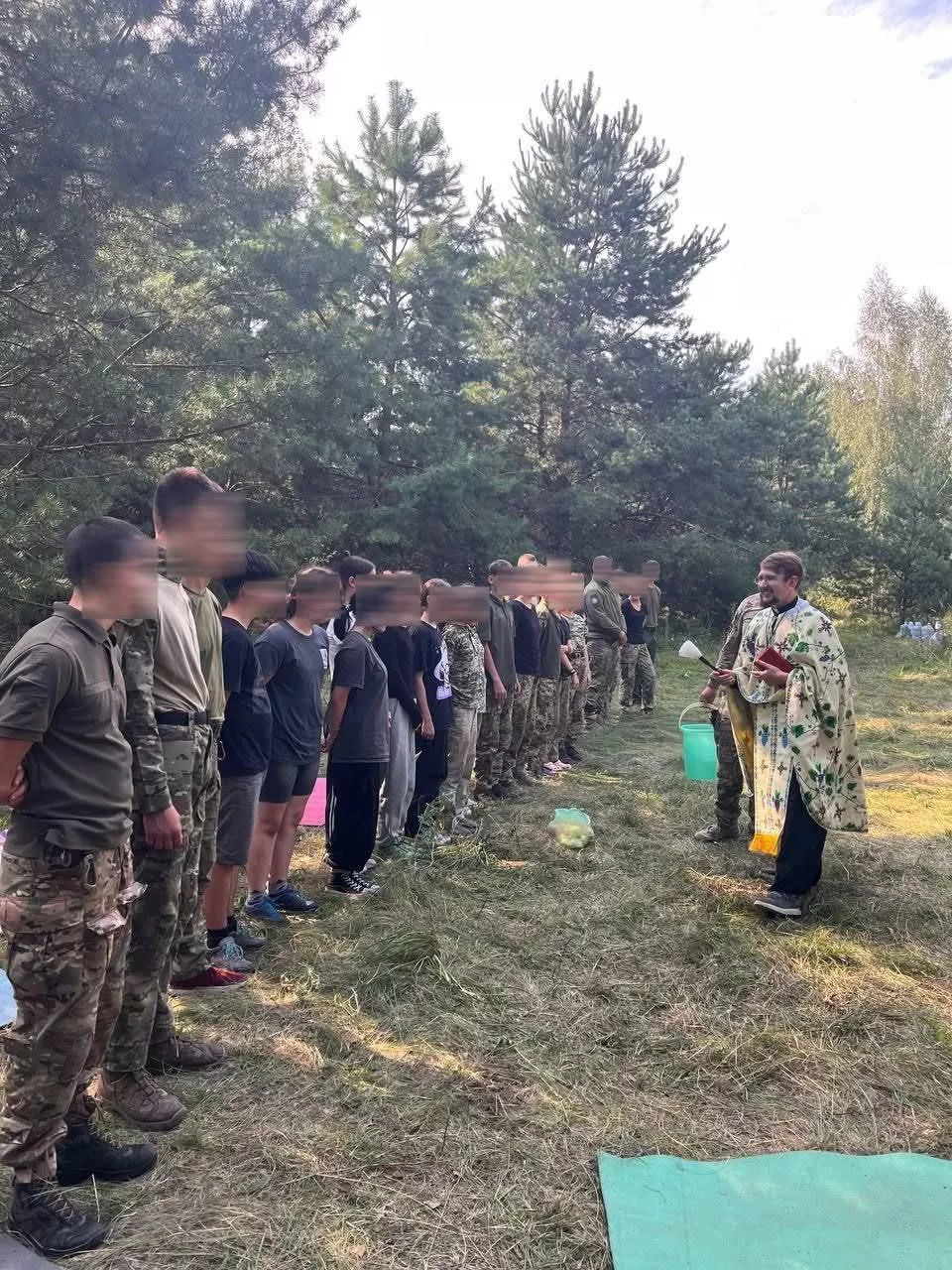 На Радомишльщині пройшов вишкільний табір для молоді з тактичної підготовки та домедичної допомоги