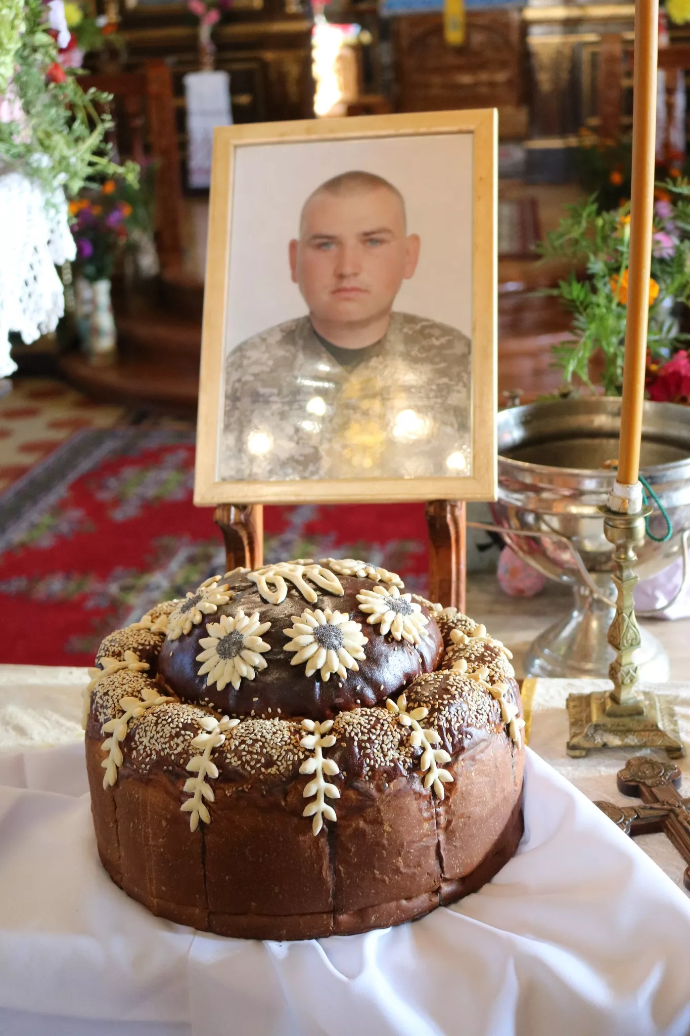 У Радомишлі прощалися з Героєм Вадимом Стадченко-Гальоною
