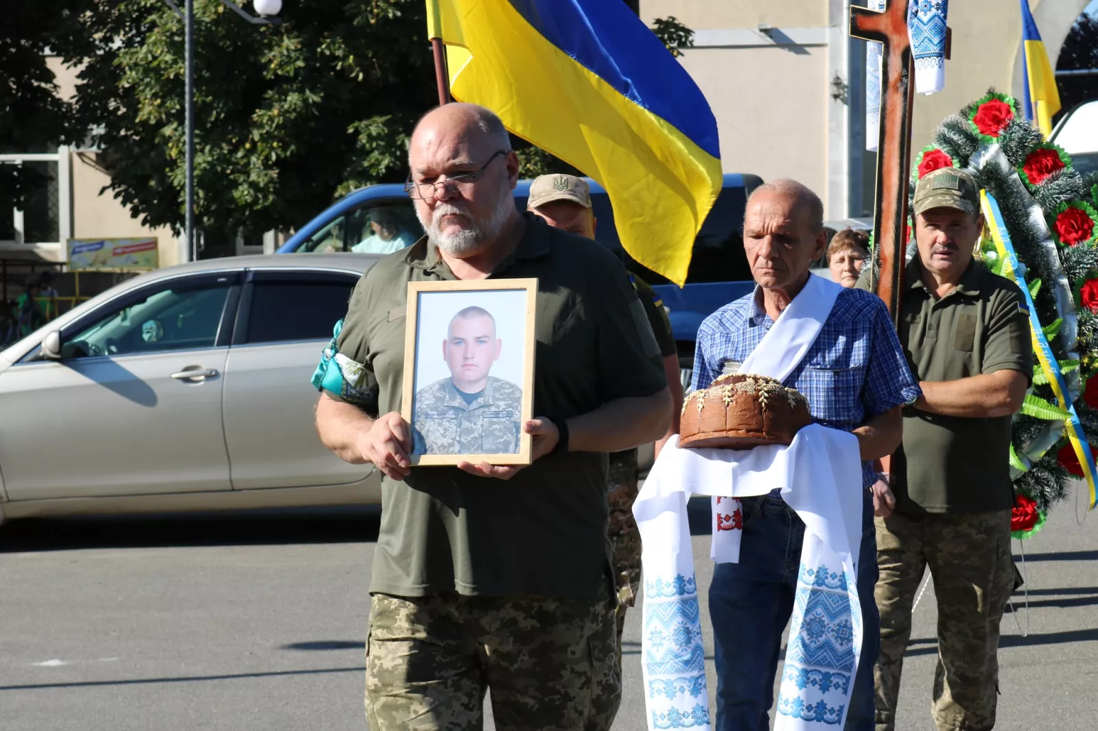 У Радомишлі прощалися з Героєм Вадимом Стадченко-Гальоною