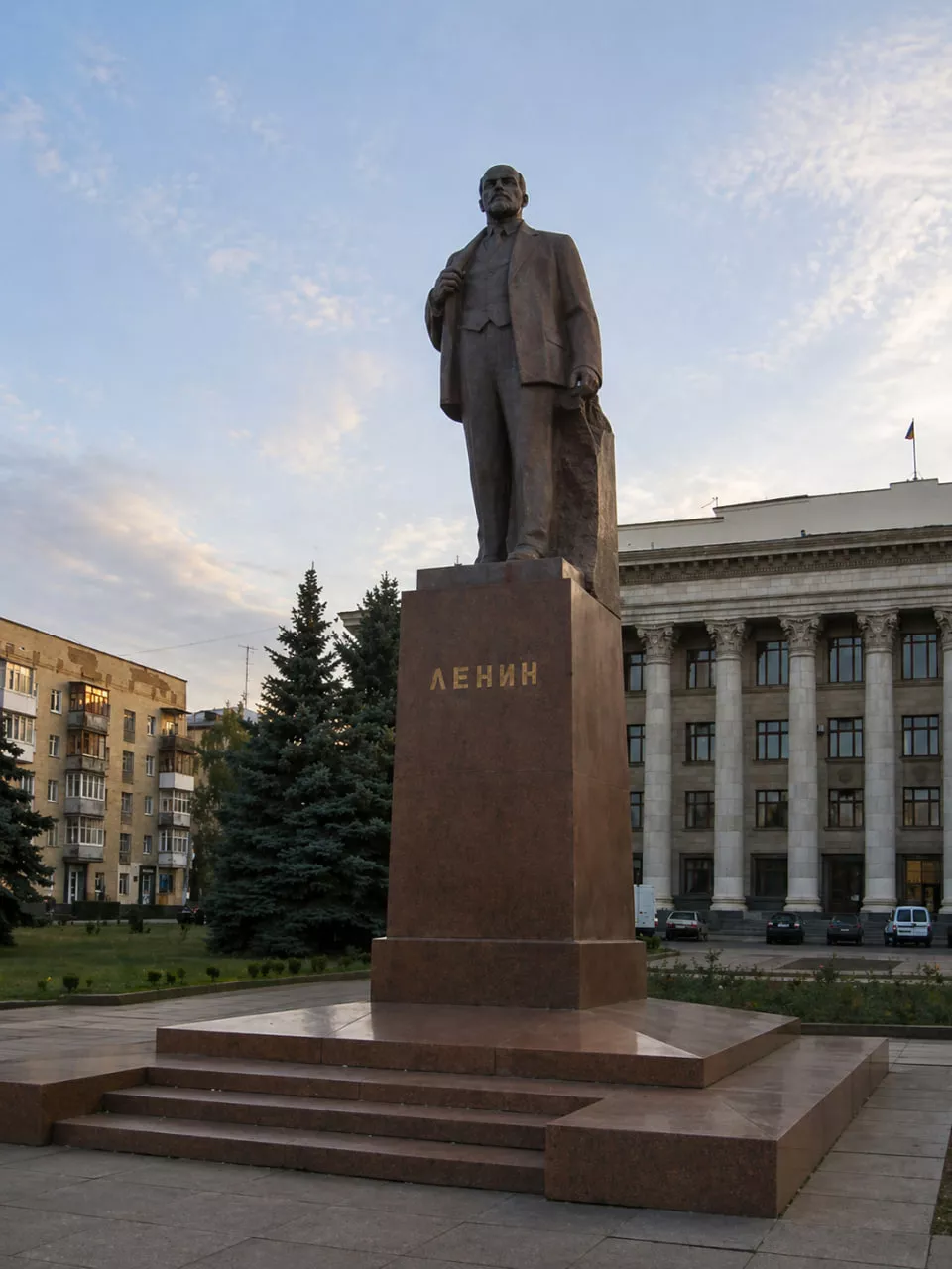 Соборна площа у Житомирі — серце міста і головна точка