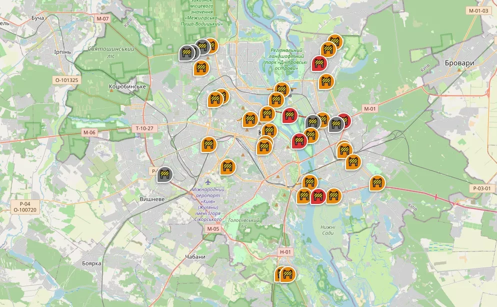 Рух між лівим і правим берегом Києва: як зараз працює транспорт