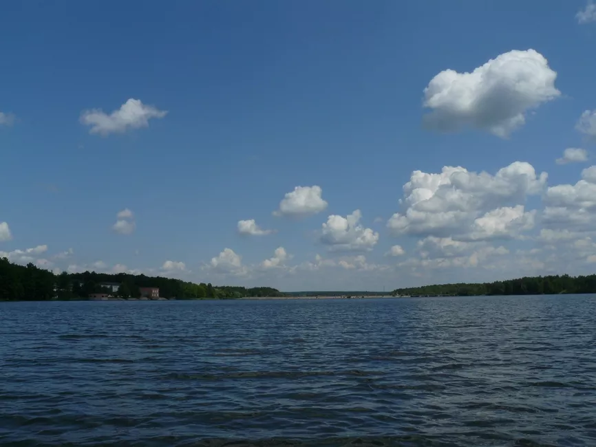 Тетерів від Денишів до Житомира: палац-привид, 115-річний млин і гранітний каньйон