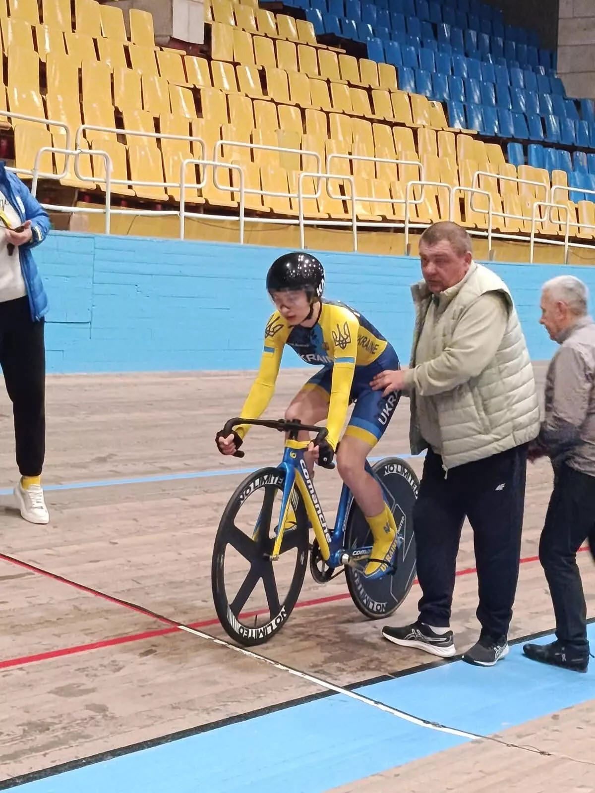 Юні спортсмени з Радомишля серед найкращих: успіх на Чемпіонаті України з велотреку