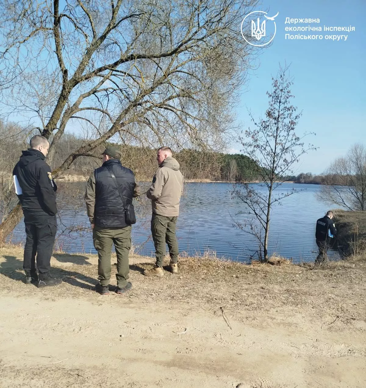 2 млн грн збитків через загибель риби у річці Крошенка: Екоінспекція передала матеріали до прокуратури