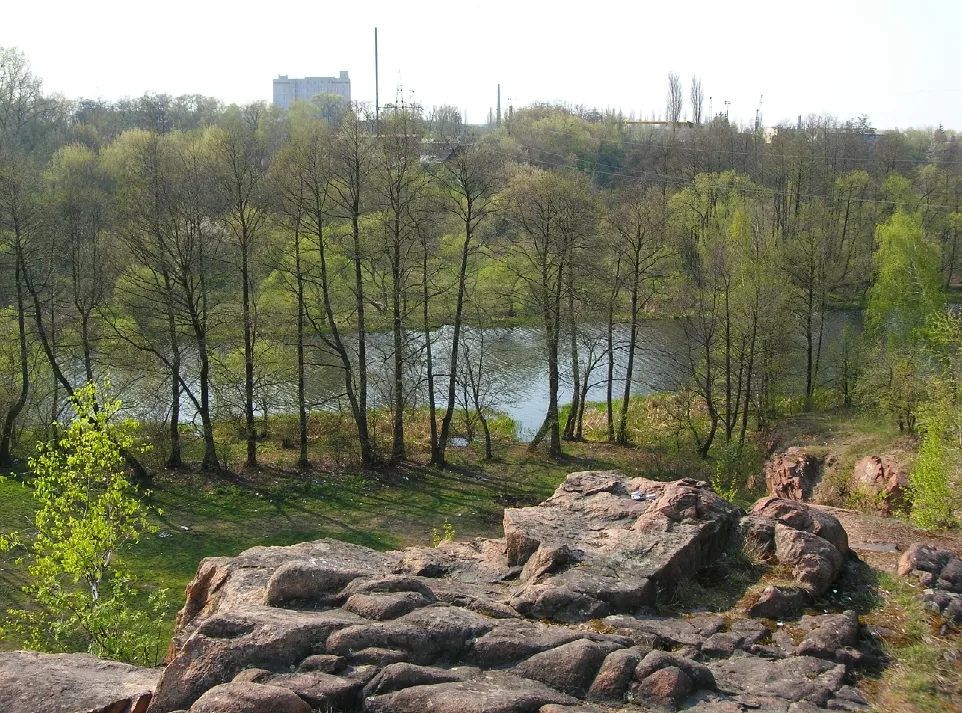 Червона гірка в Коростені — городище князя Мала над Ужем