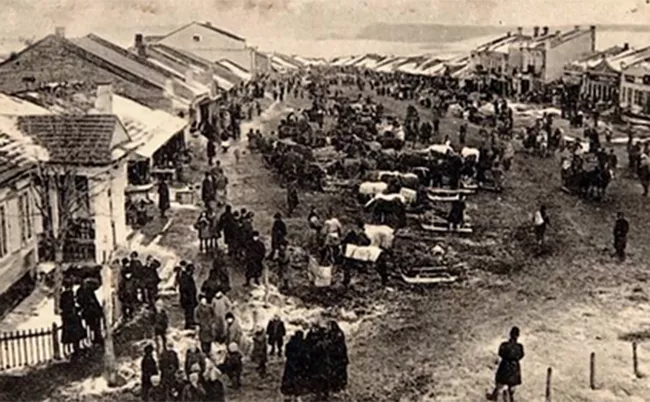 Пам'ятки, храми й цвинтарі Чорнобильщини