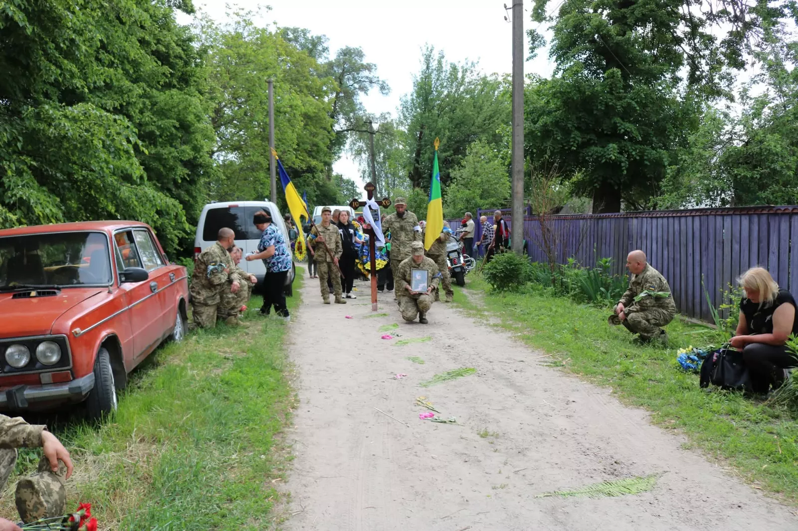  Радомишльщина провела в останню путь Захисника України Олексія Харитончука