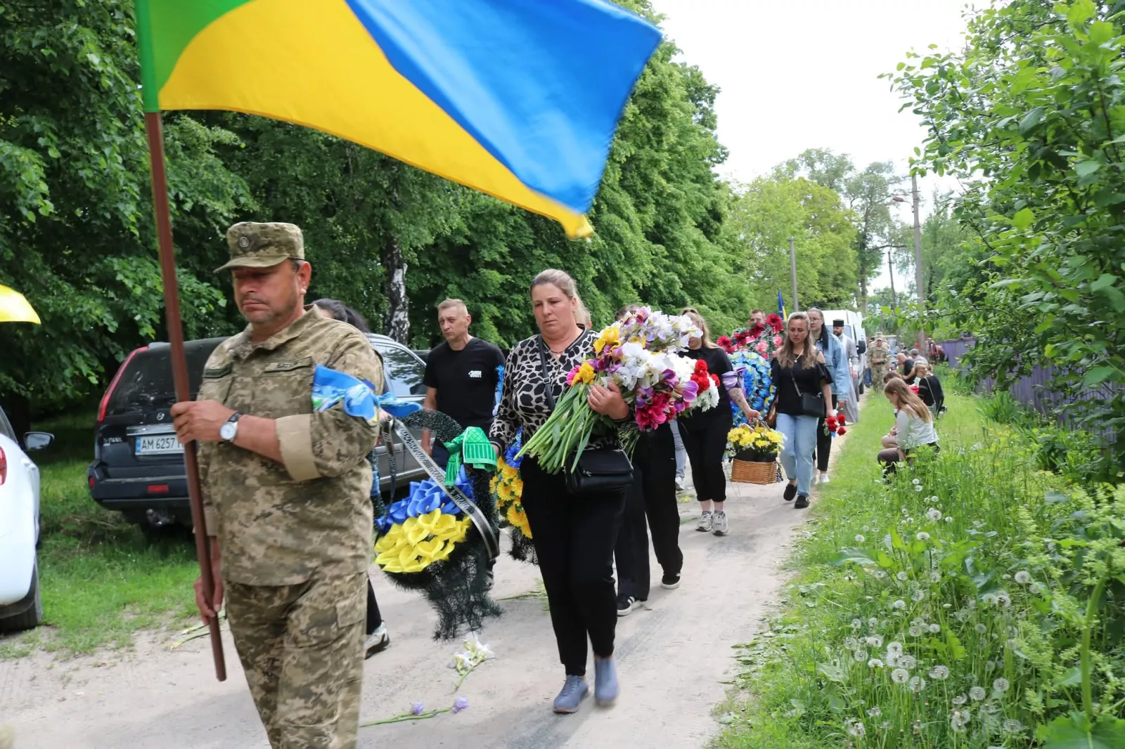  Радомишльщина провела в останню путь Захисника України Олексія Харитончука