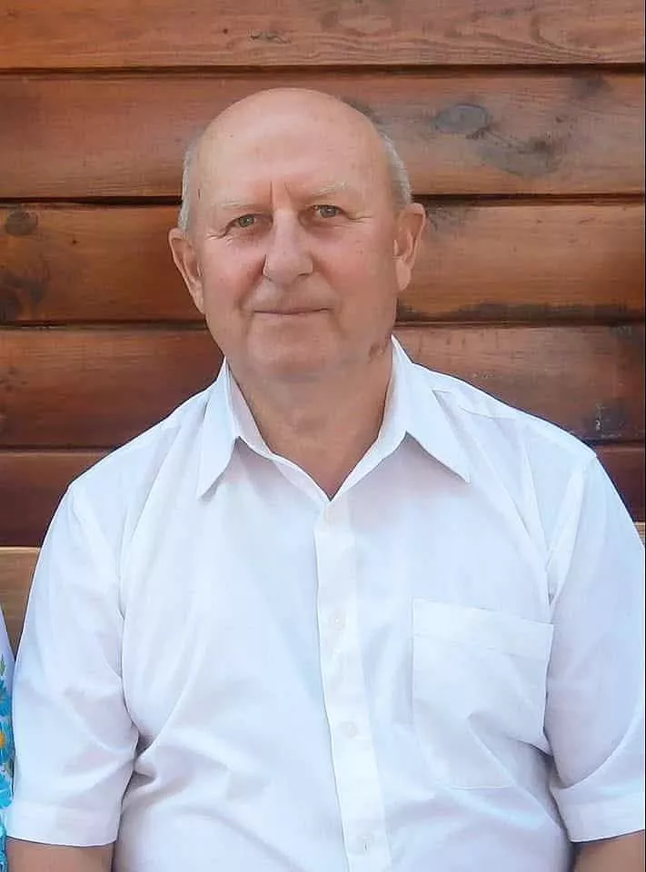 Пішов із життя багаторічний директор Малинської школи мистецтв Петро Каліновський