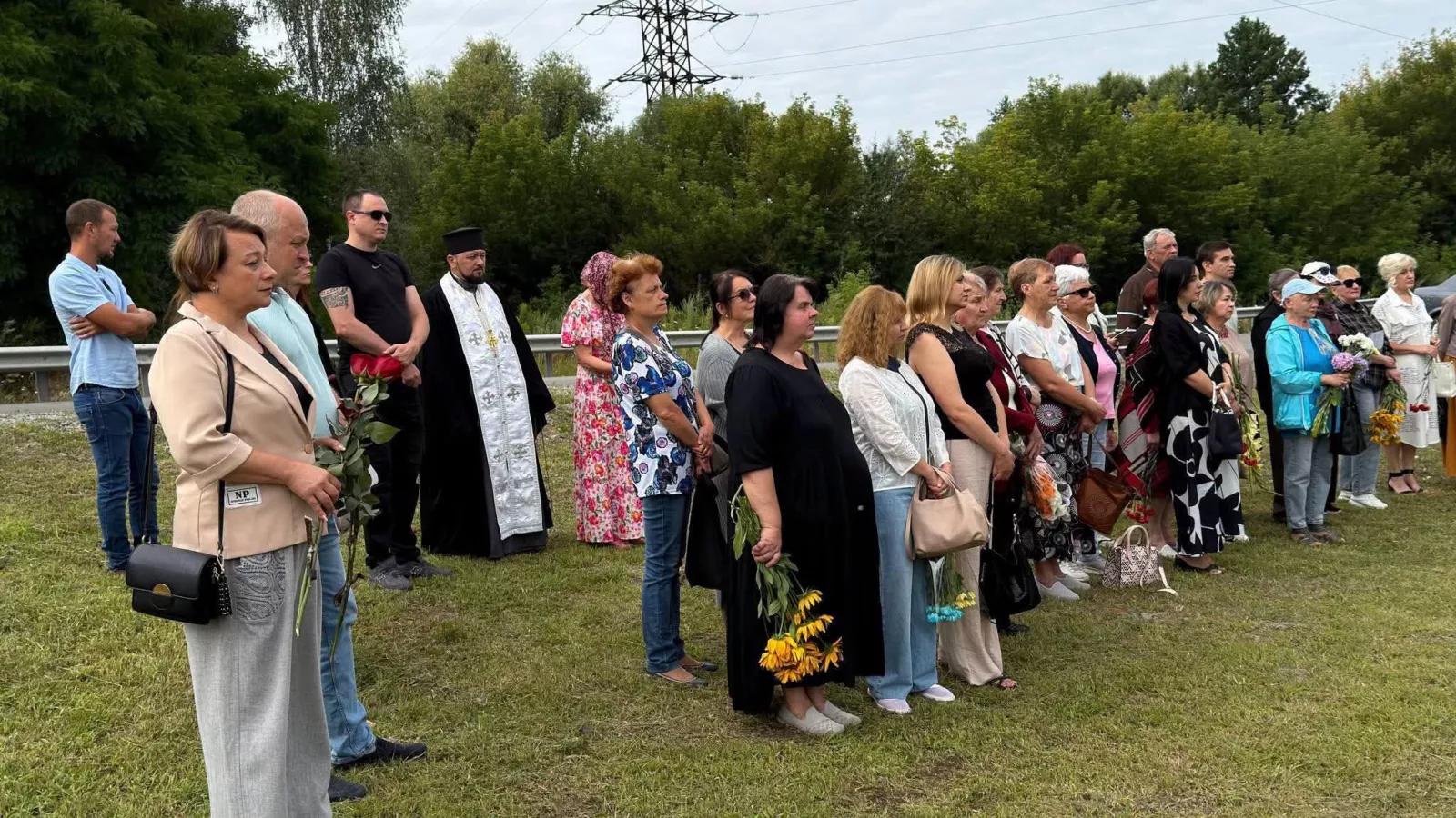 У Малині освятили пам'ятний знак Герою Володимиру Петренку