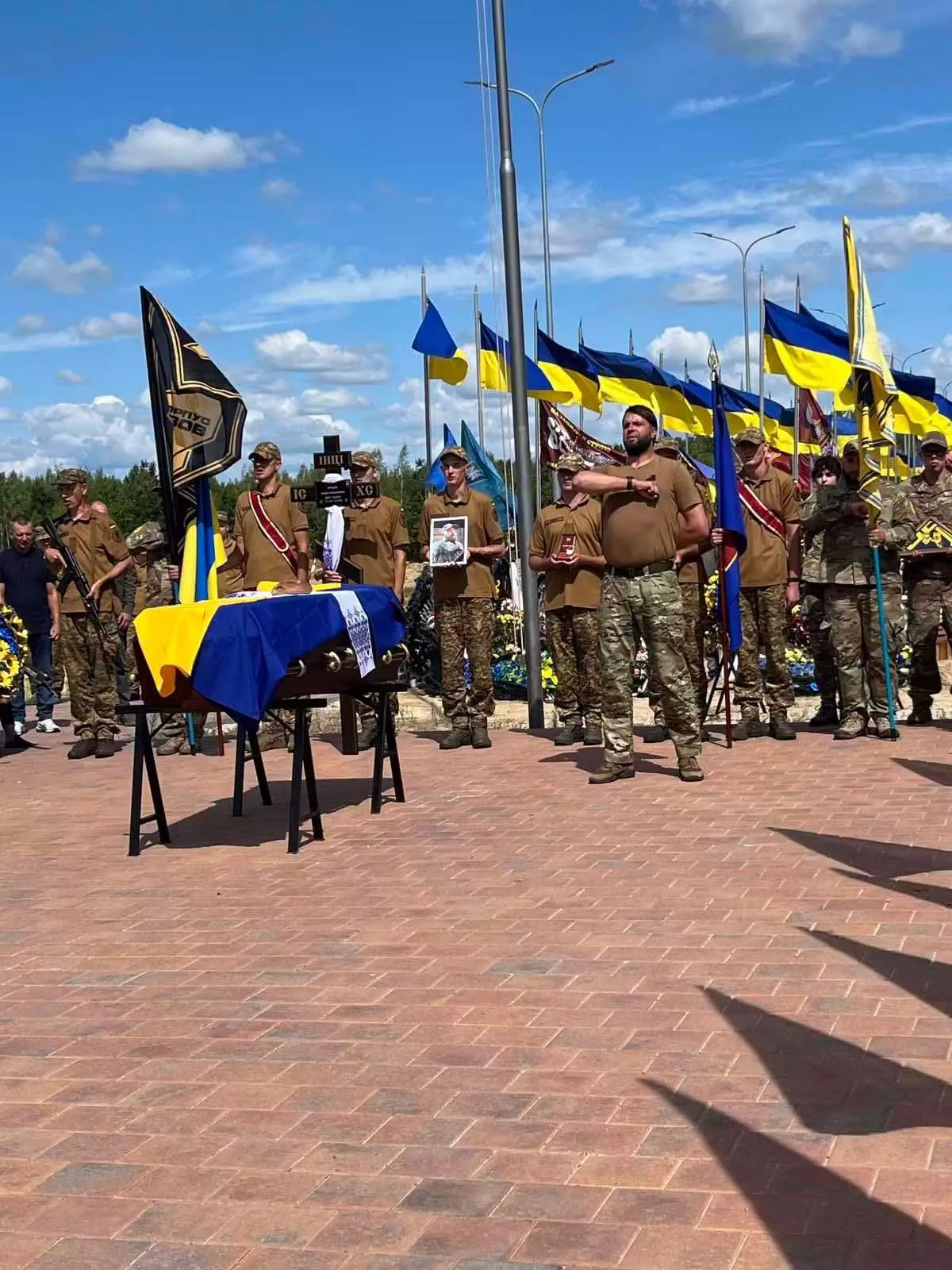 У Житомирі попрощалися із Захисником із Чоповичів, тренером Андрієм Крещуком