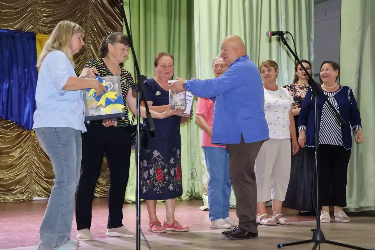 В Овручі на благодійному концерті до Дня Незалежності зібрали понад 94 тисячі грн для ЗСУ