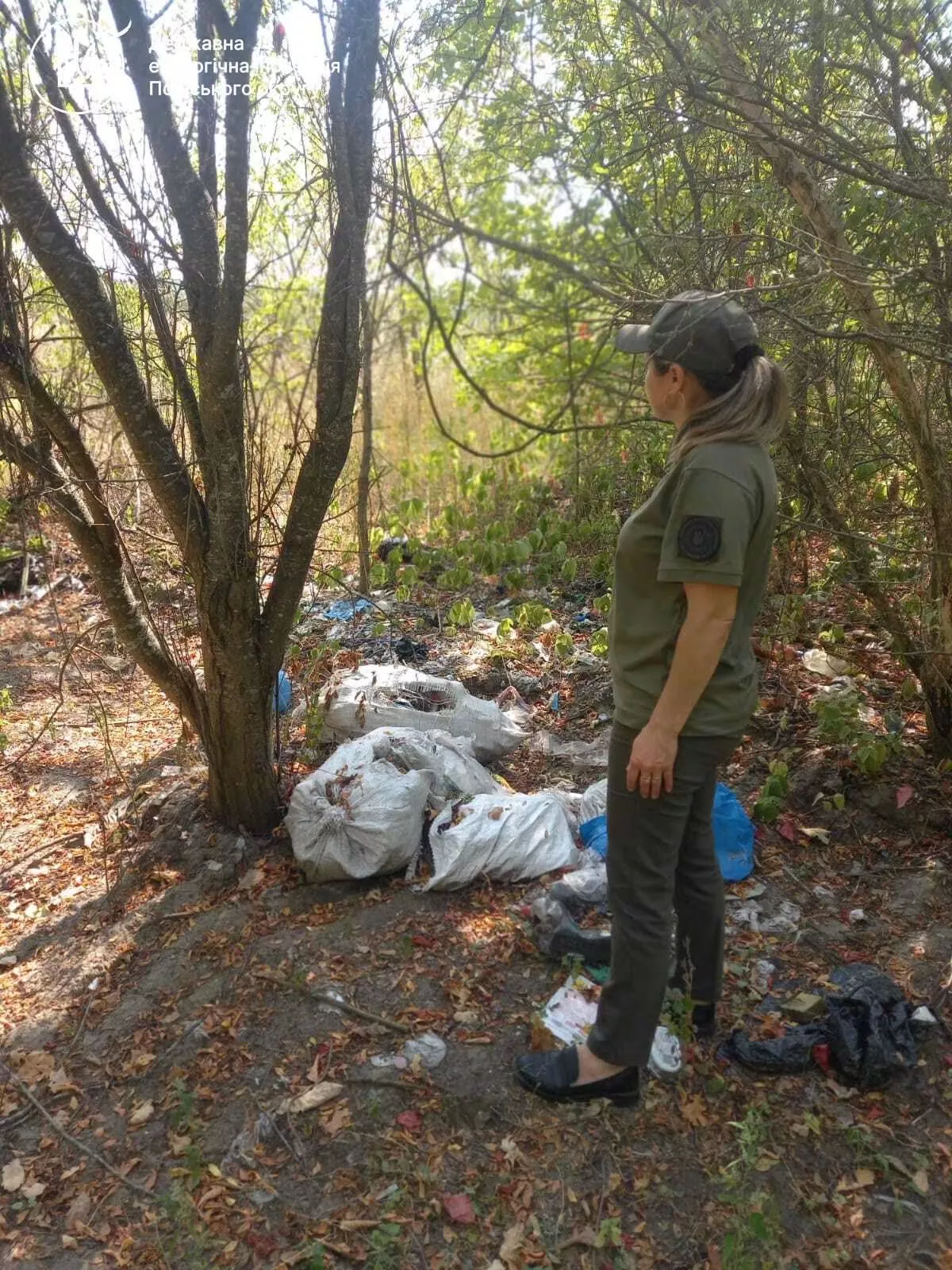 На Житомирщині та Рівненщині екологи виявили звалища, спалювання рослинності та браконьєрство
