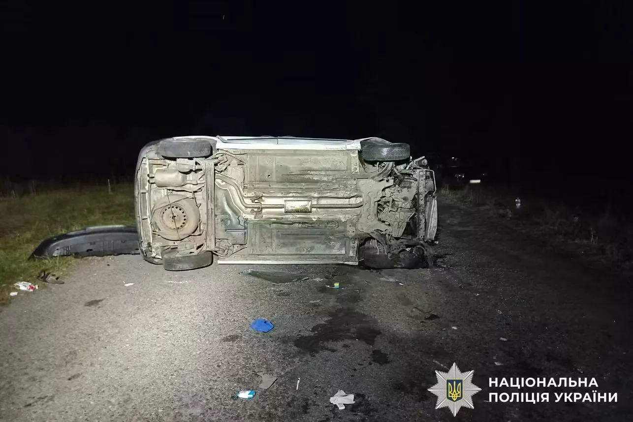 Смертельна ДТП на Рівненщині: загинув 22-річний пасажир, двоє людей травмувалися