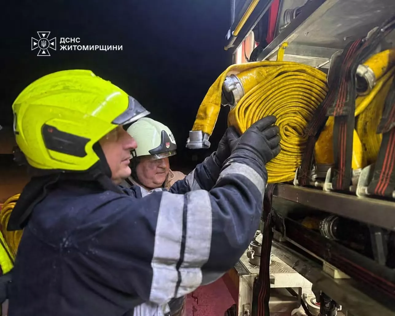 Дрони РФ вдарили по Житомирщині: спалахнула пожежа на підприємстві