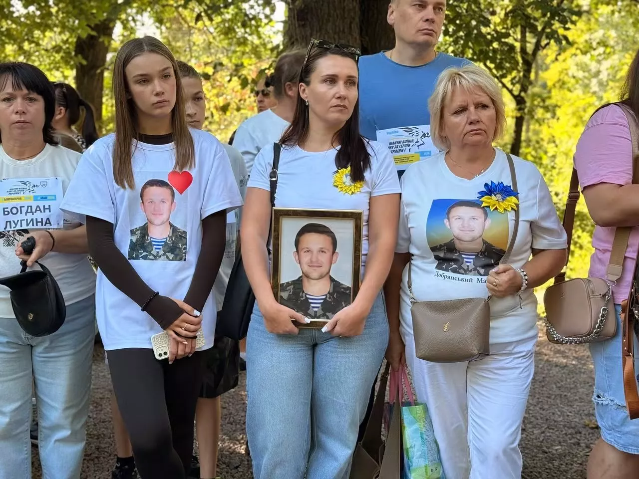 У Коростишеві понад 500 людей бігли за полеглих Героїв