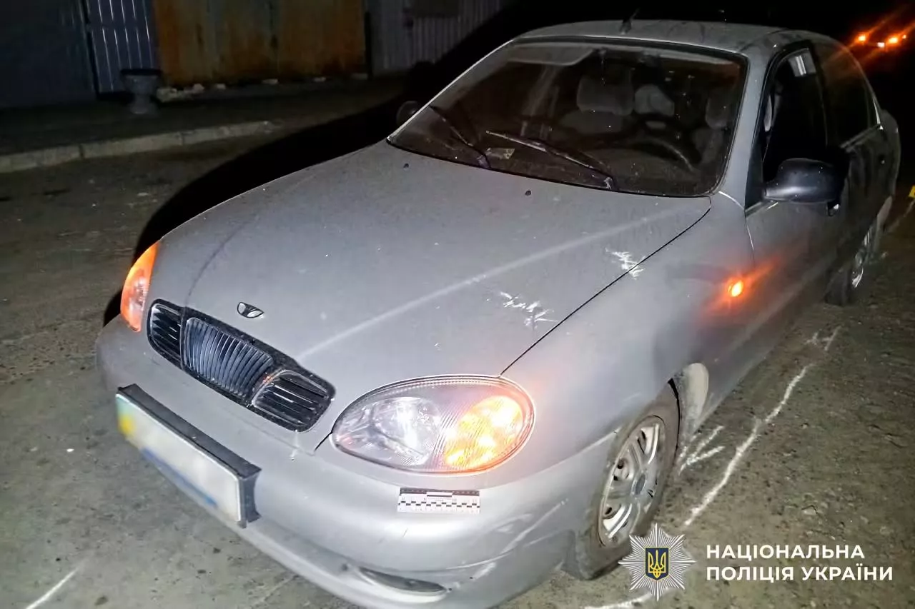 У Дубні водій Daewoo Lanos збив велосипедистку: жінка в лікарні