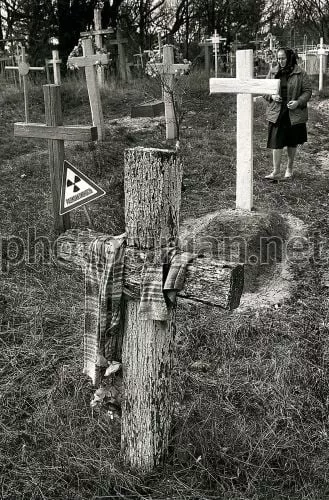 Пам'ятки, храми й цвинтарі Чорнобильщини