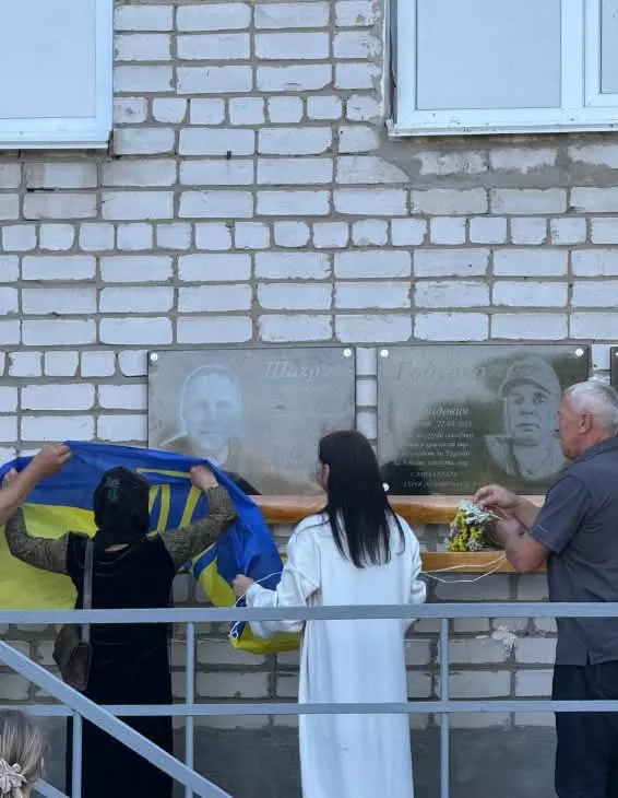 У Овруцькій громаді відкрили меморіальні дошки трьом Захисникам