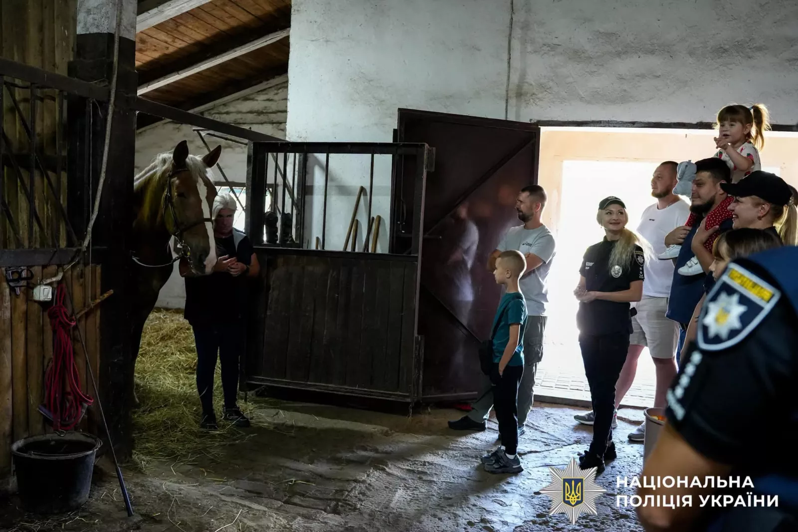 На Рівненщині для поранених захисників організували іпотерапію