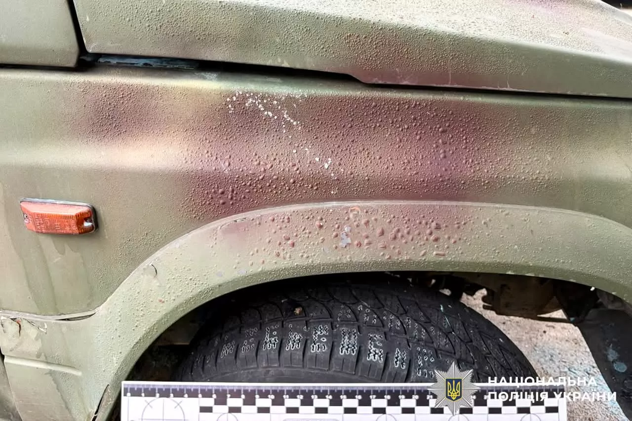У Рівному 18-річний хлопець підпалив авто військового за 1500 доларів