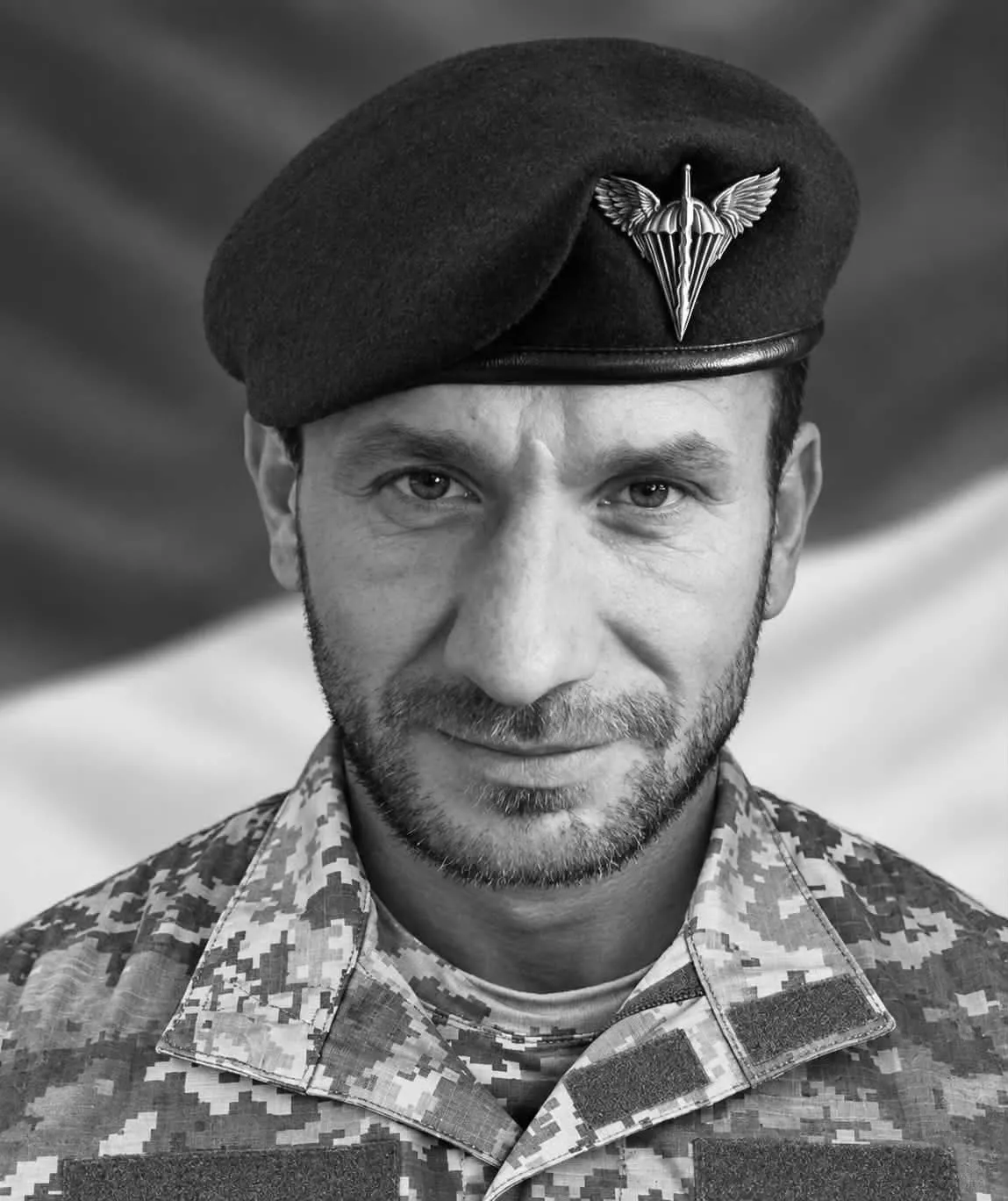 Після 22 місяців очікування додому на щиті повертається Сергій Ліхтаренко