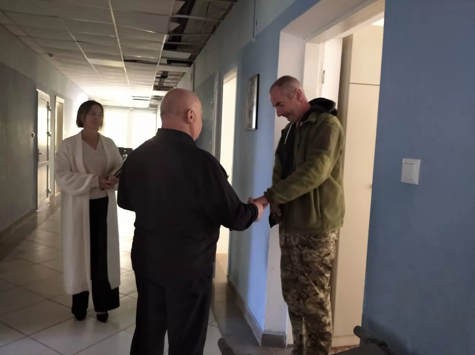 Мер Овруча відвідав військових, які лікуються у міській лікарні