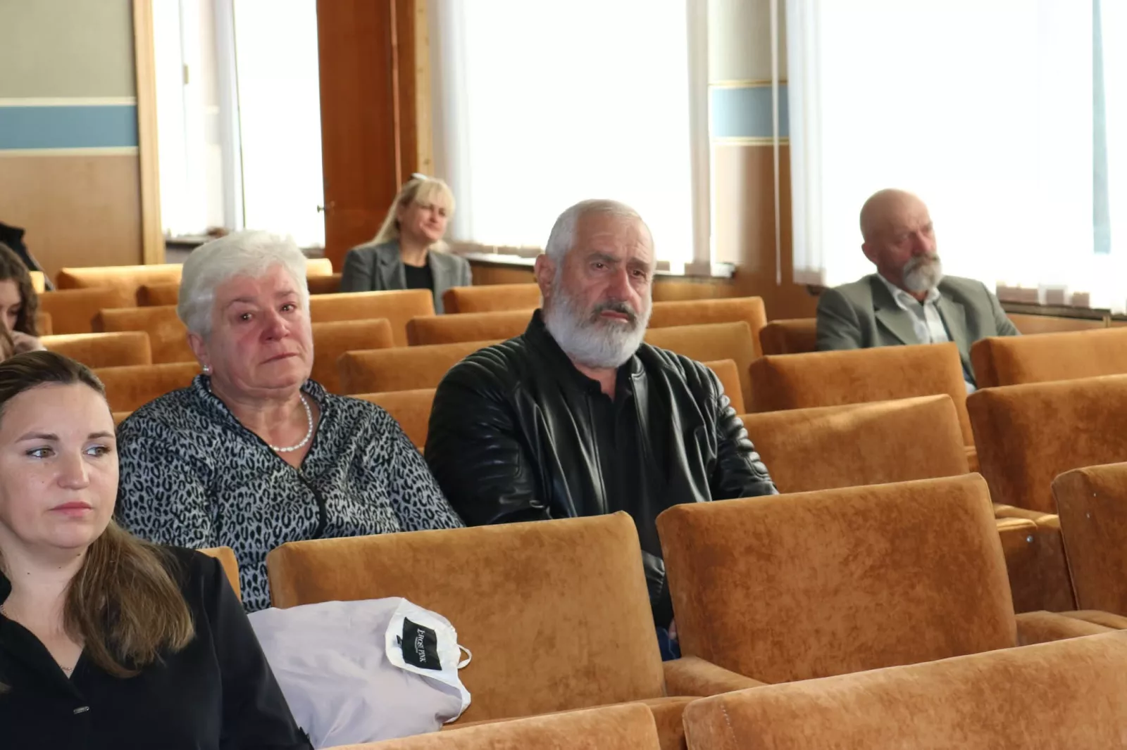 У Радомишлі родинам загиблих захисників вручили відзнаки «Полум’яне серце»