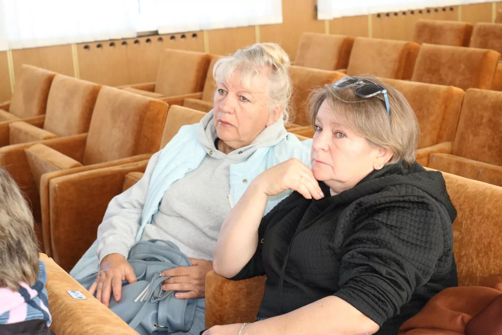 У Радомишлі родинам загиблих захисників вручили відзнаки «Полум’яне серце»