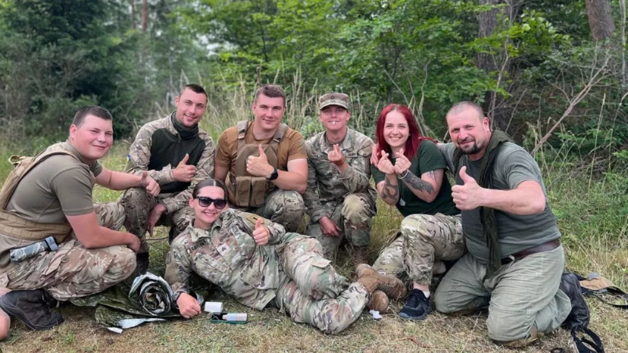 Росіяни катували її в полоні, але вона повернулася на службу: історія Анни Олсен