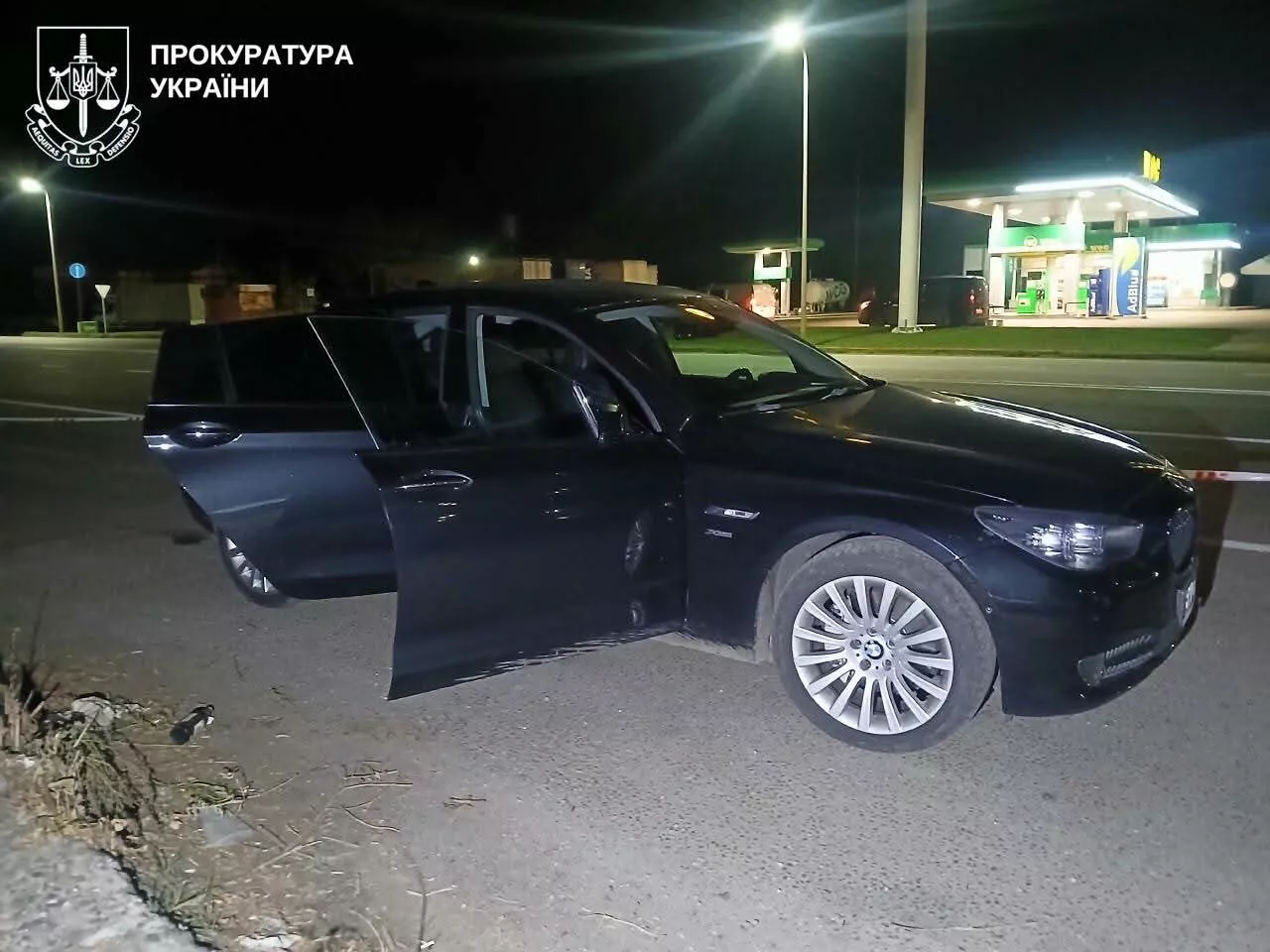Криваві розбірки на АЗС: на Рівненщині вбили 27-річного чоловіка, стрільця затримали