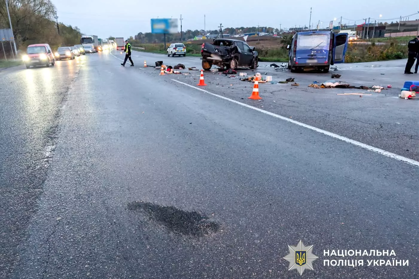 Потрійна ДТП на трасі Київ-Чоп: затримали 60-річного водія вантажівки з Житомирщини