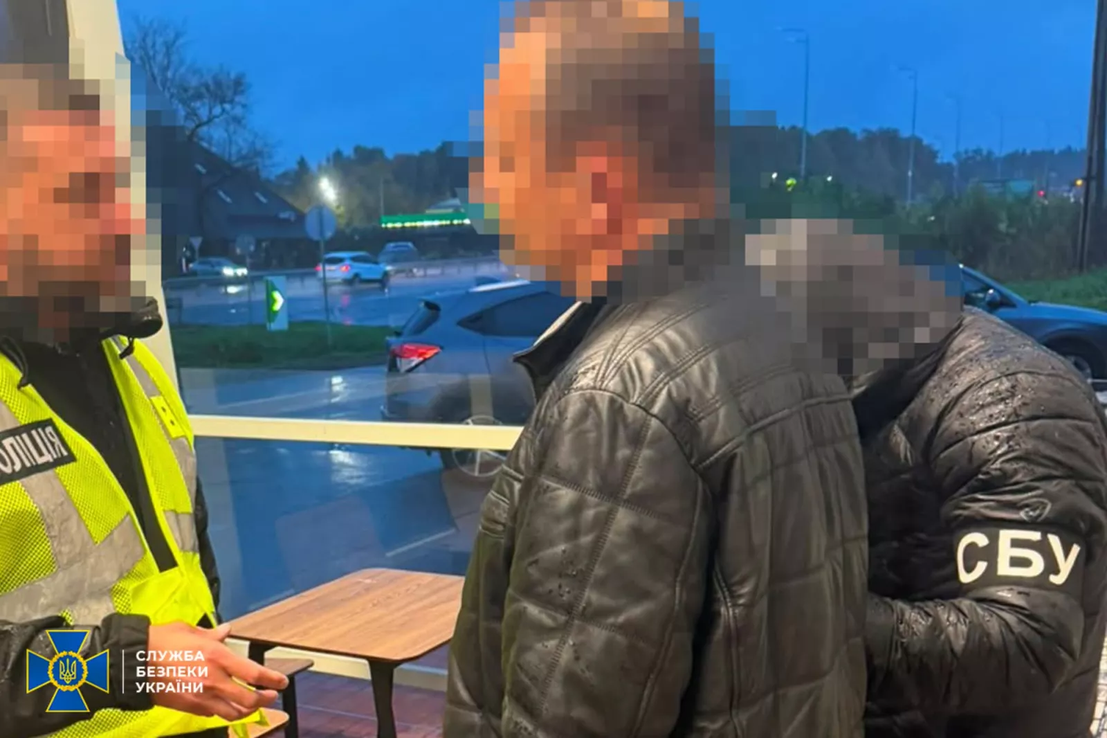 Корупційна «чистка» в базі «Оберіг»: у Житомирі викрили ділків, які знімали ухилянтів із розшуку