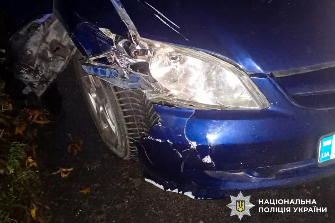 На Рівненщині Honda збила двох людей: чоловік загинув, жінку госпіталізували