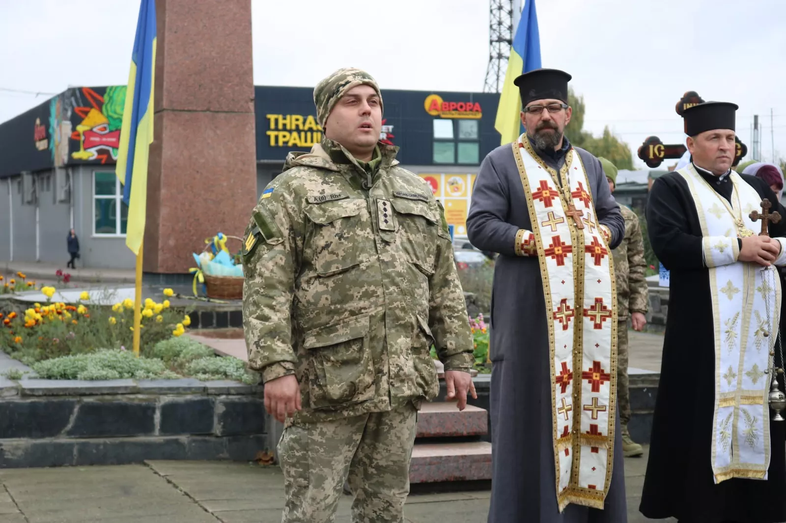 У Радомишлі попрощалися із загиблим захисником Олексієм Карпенком