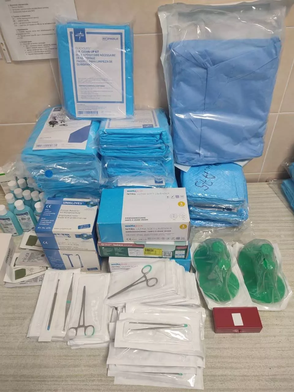 Овруцька міська лікарня отримала гуманітарну допомогу зі Швейцарії