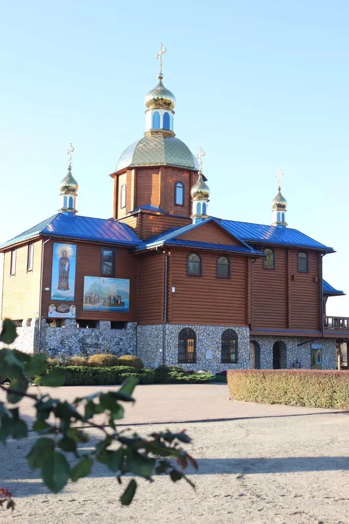 Жіночий монастир Афонської ікони Божої Матері в Кип’ячому: історія та святині
